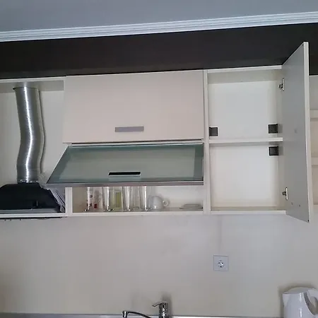 Boutique Rose Gardens Apartment بوموري