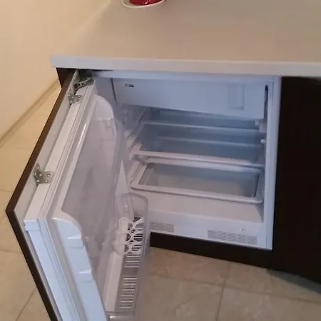 Boutique Rose Gardens Apartment شقة بوموري